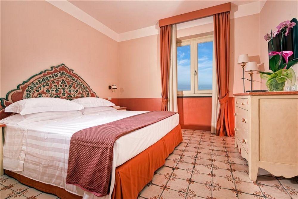 Villa Sabrina Relais Sorrento Exteriör bild
