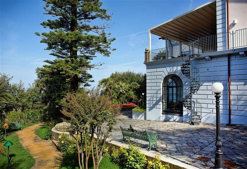 Villa Sabrina Relais Sorrento Exteriör bild